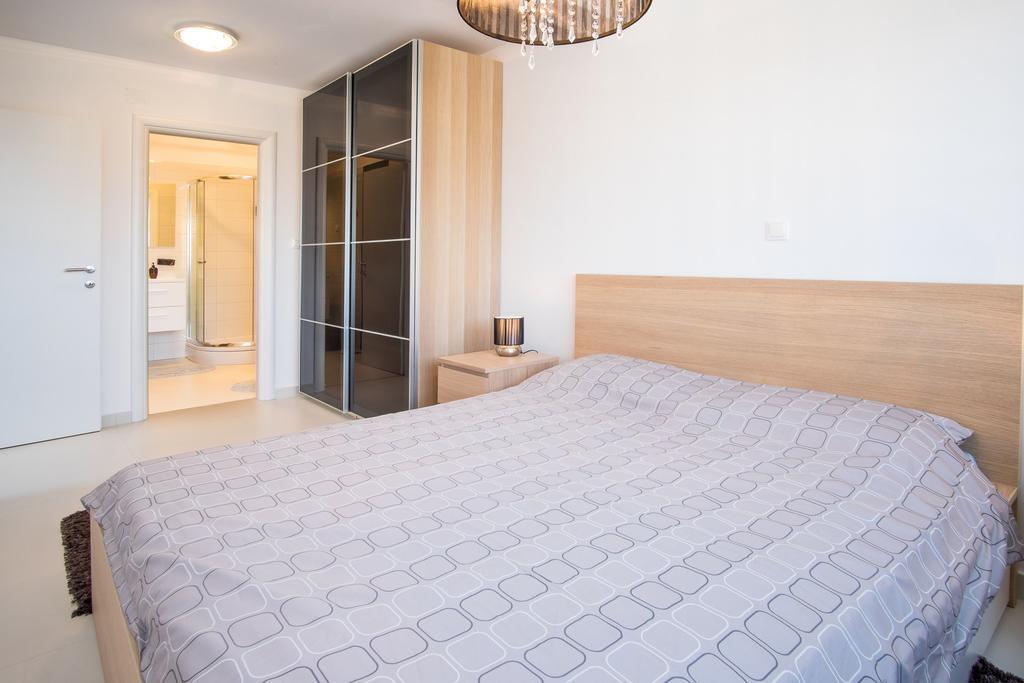 Luxury Spa Apartment Luna Njivice Chambre photo