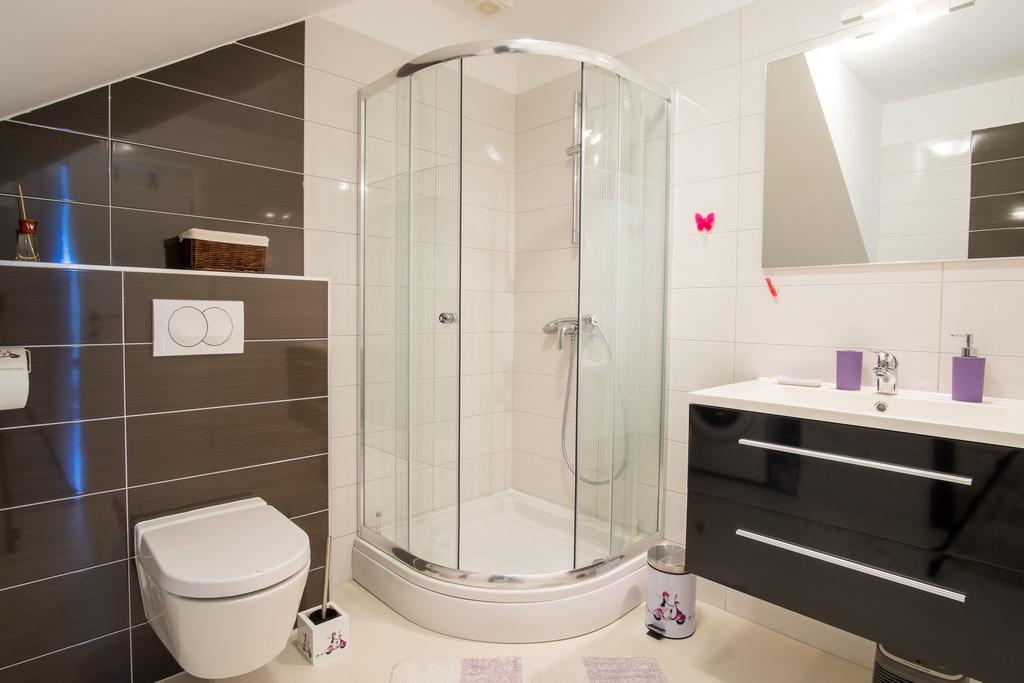 Luxury Spa Apartment Luna Njivice Chambre photo